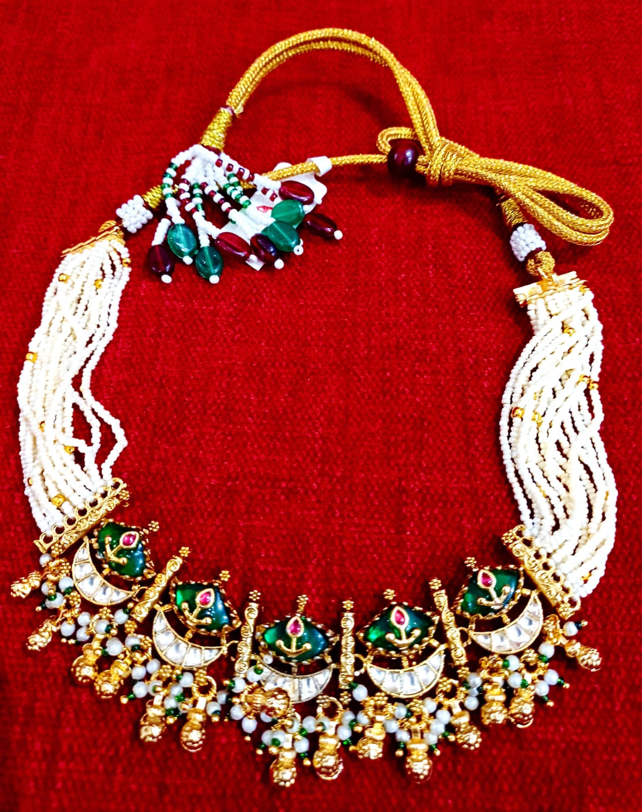 Jadau Jewellery Set