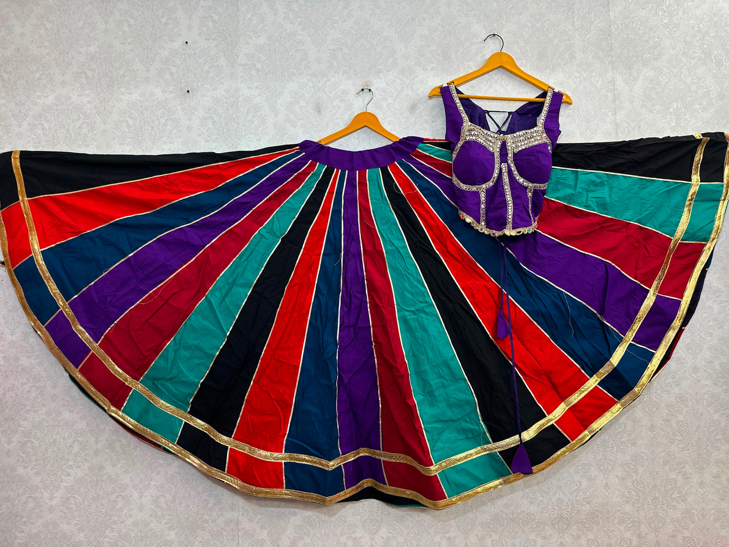 Lahenga Choli set