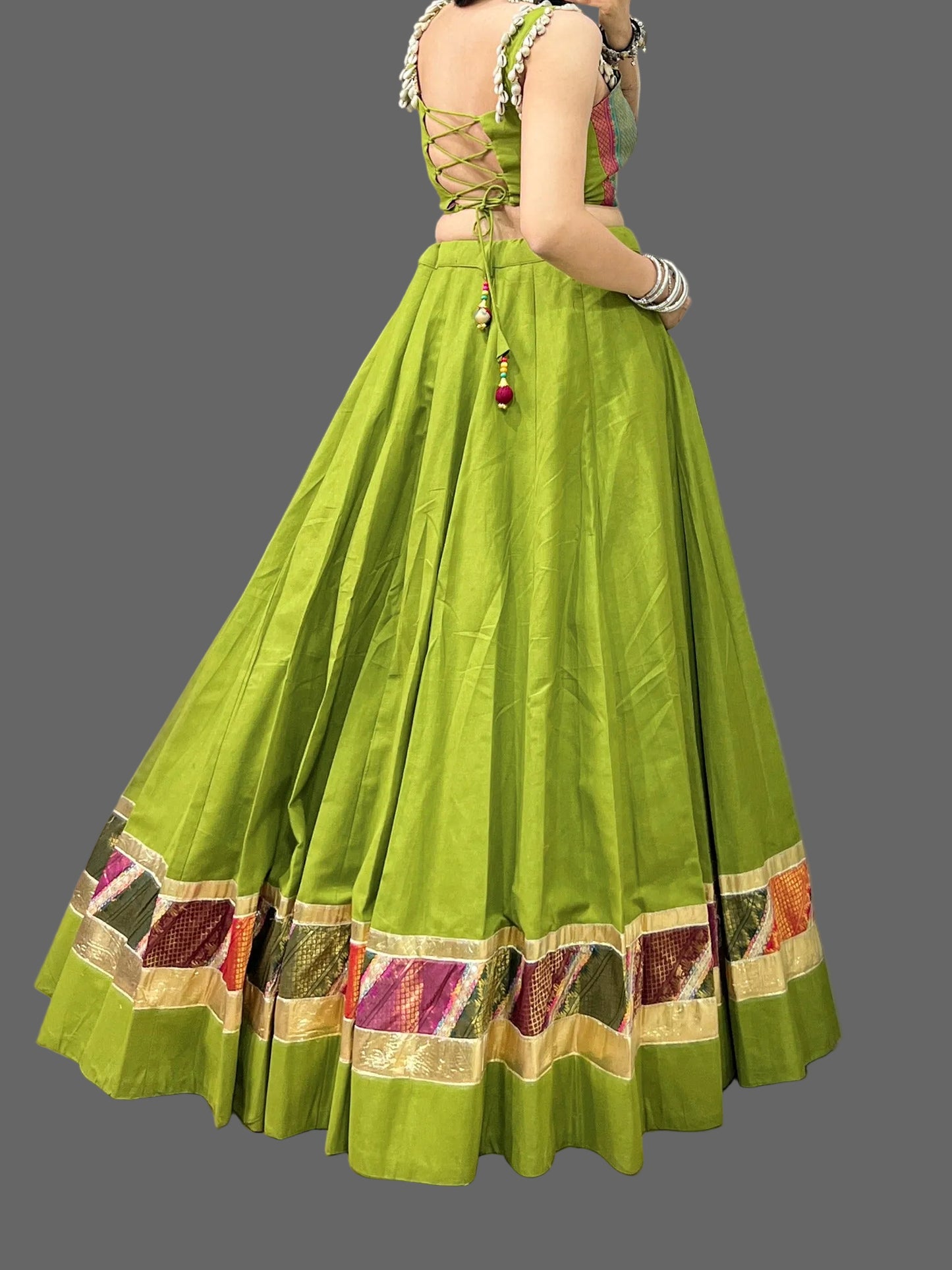Lahenga Choli