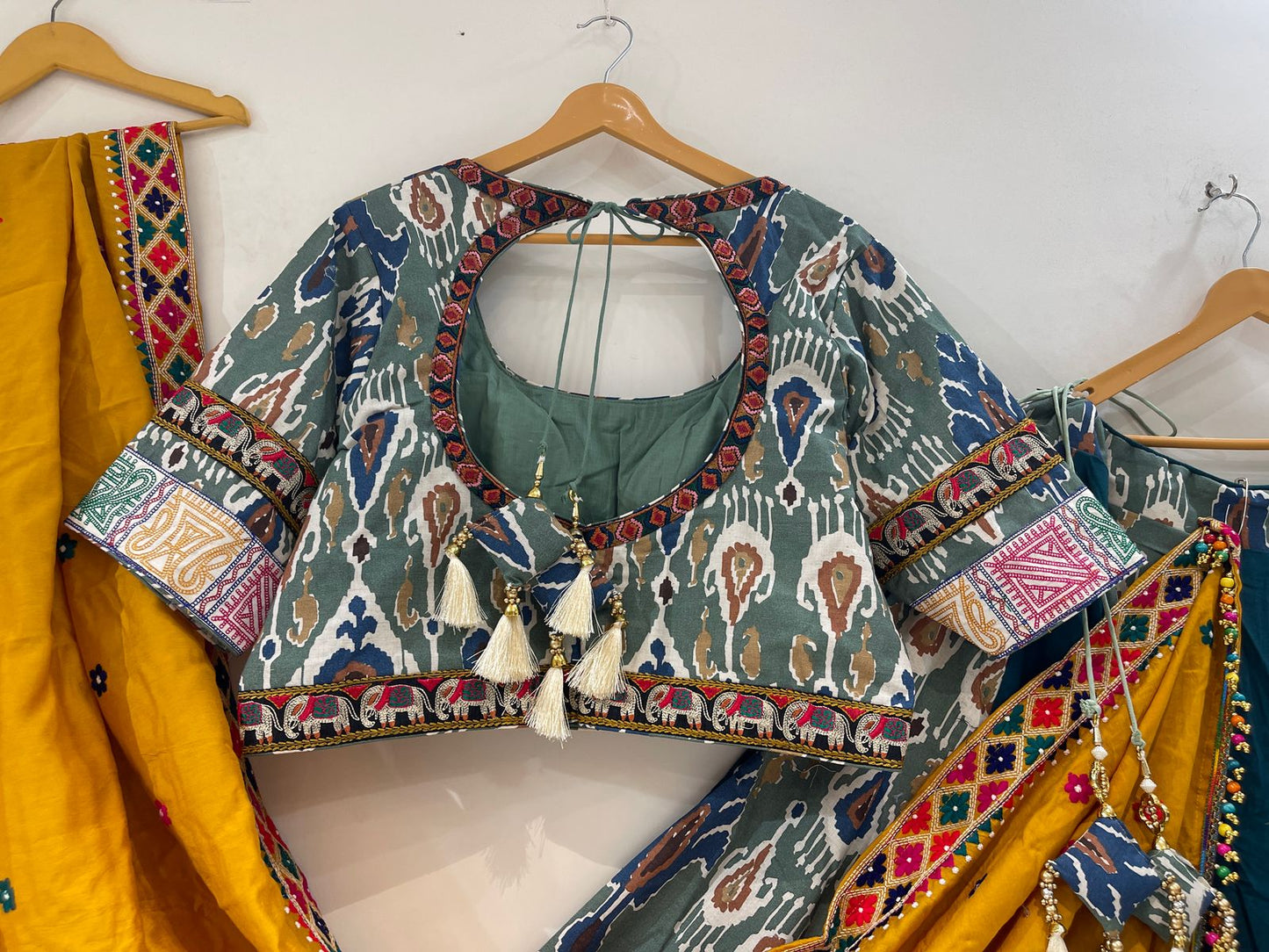 Chanya choli