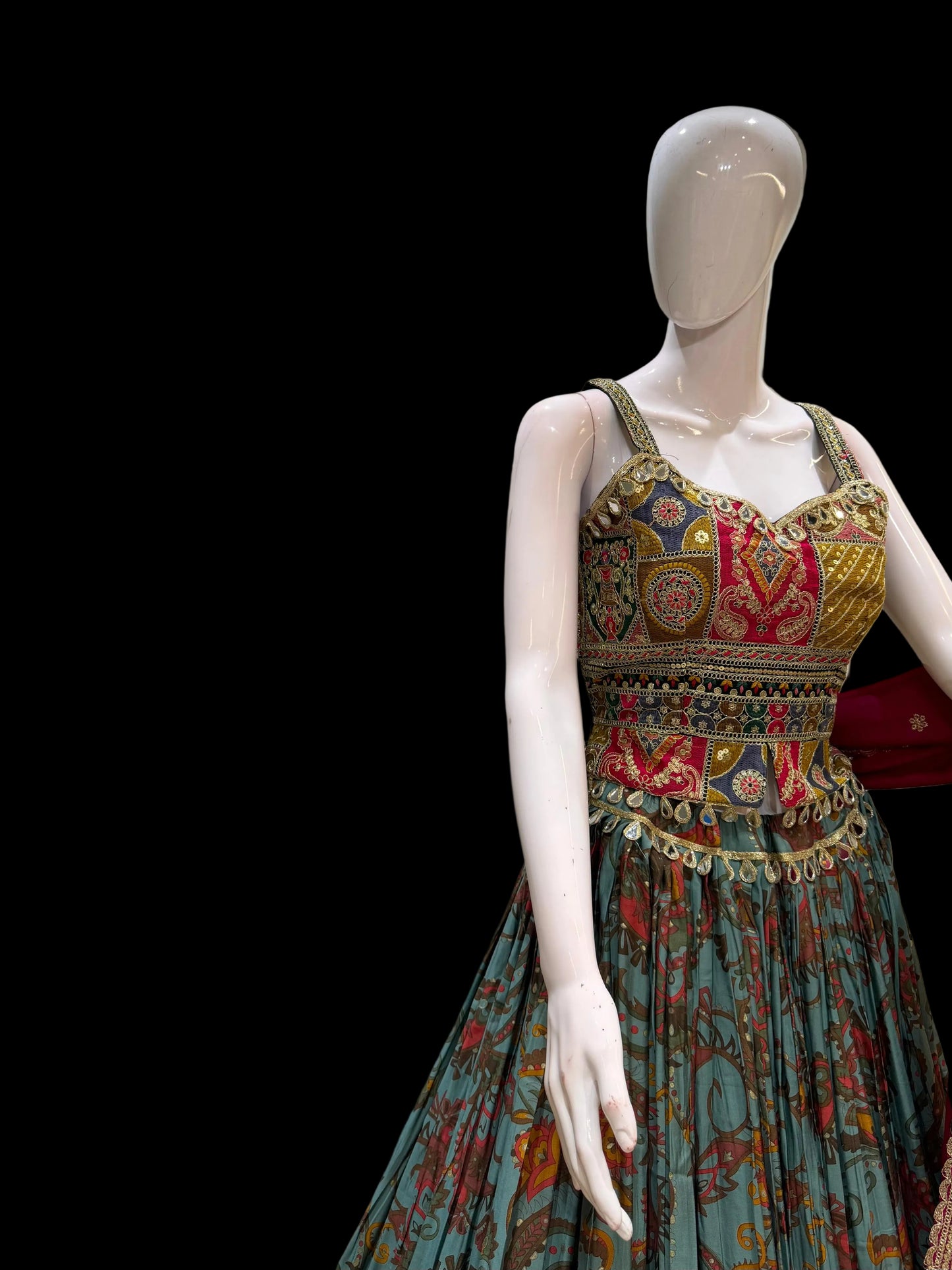 Chanya choli