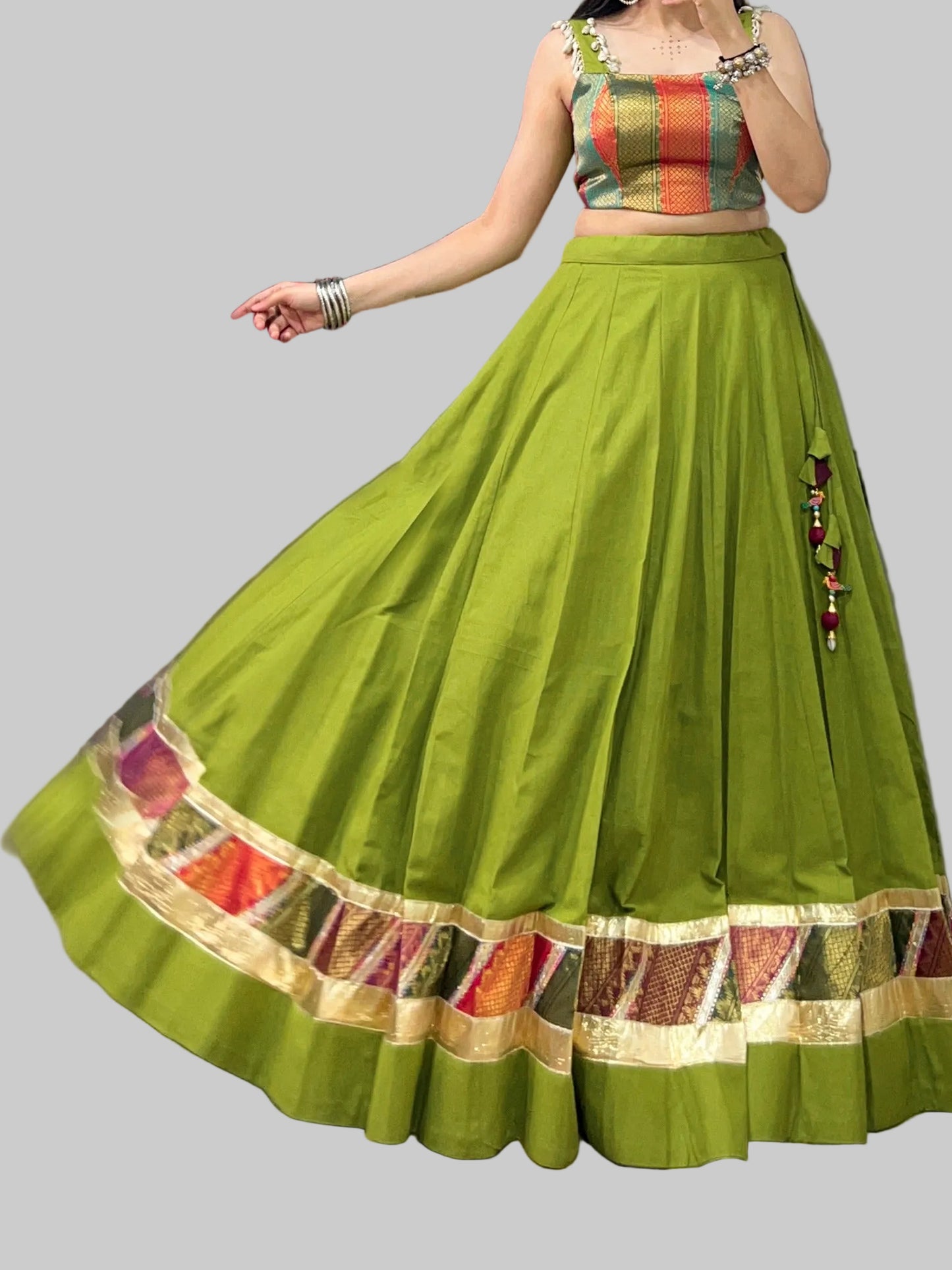 Lahenga Choli