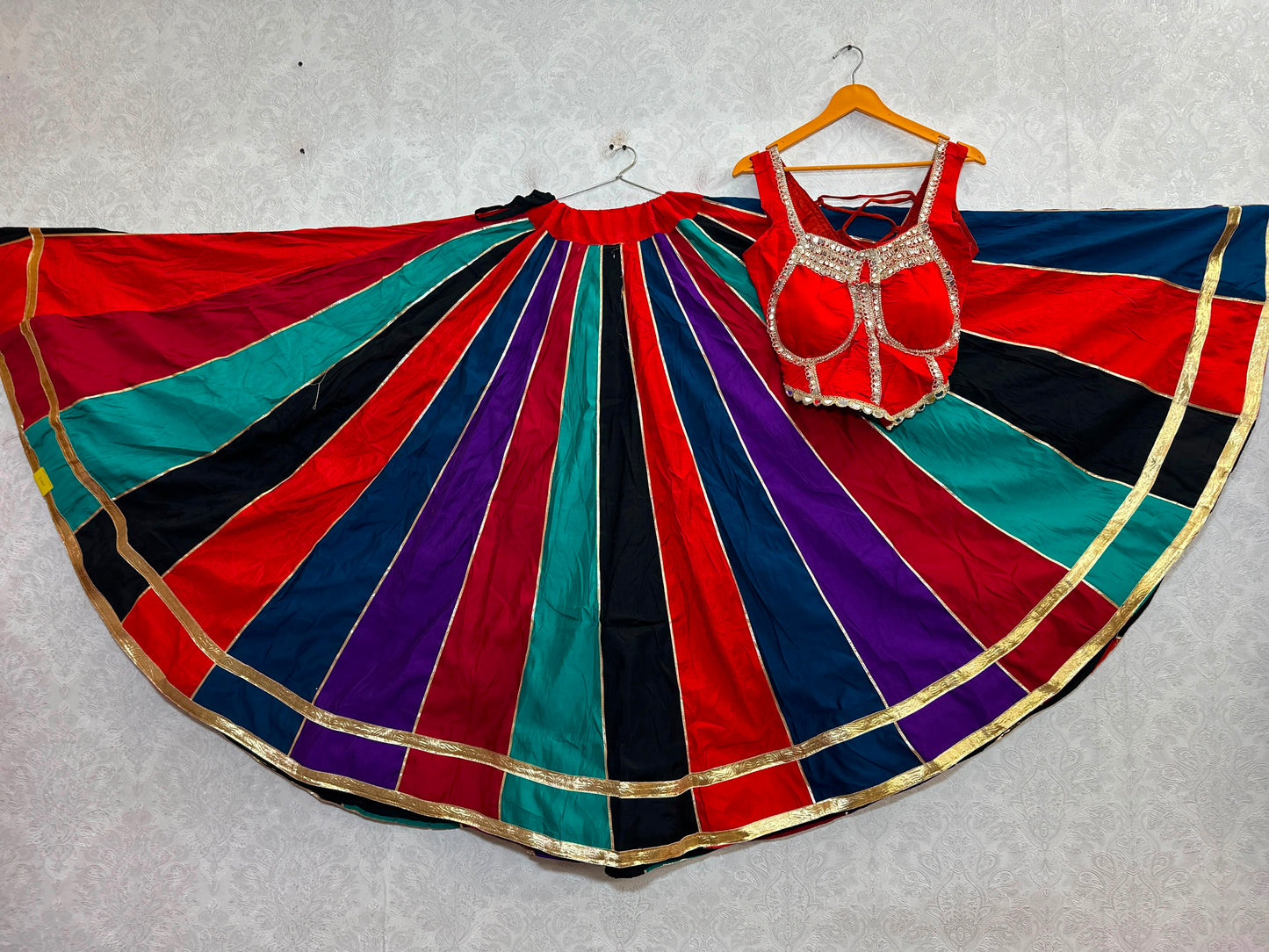 Lahenga Choli set