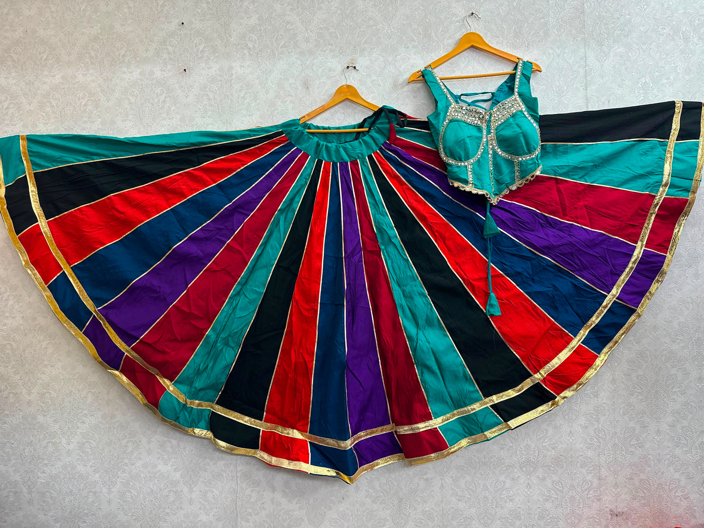 Lahenga Choli set