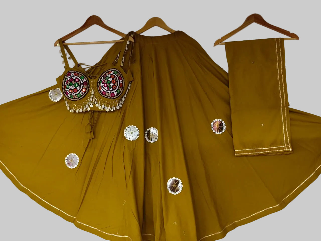 Lahenga set