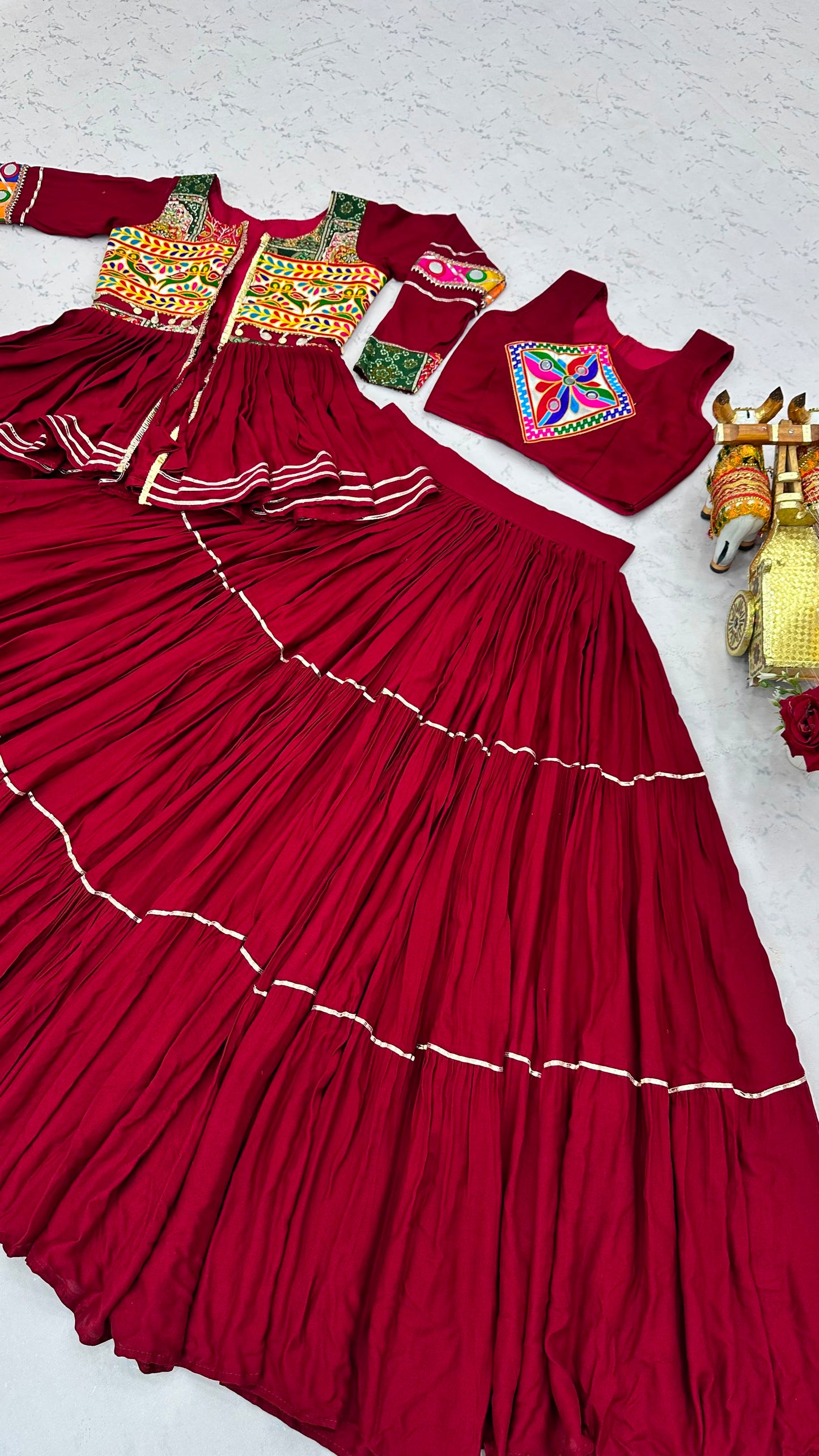 Gamthi chanya choli