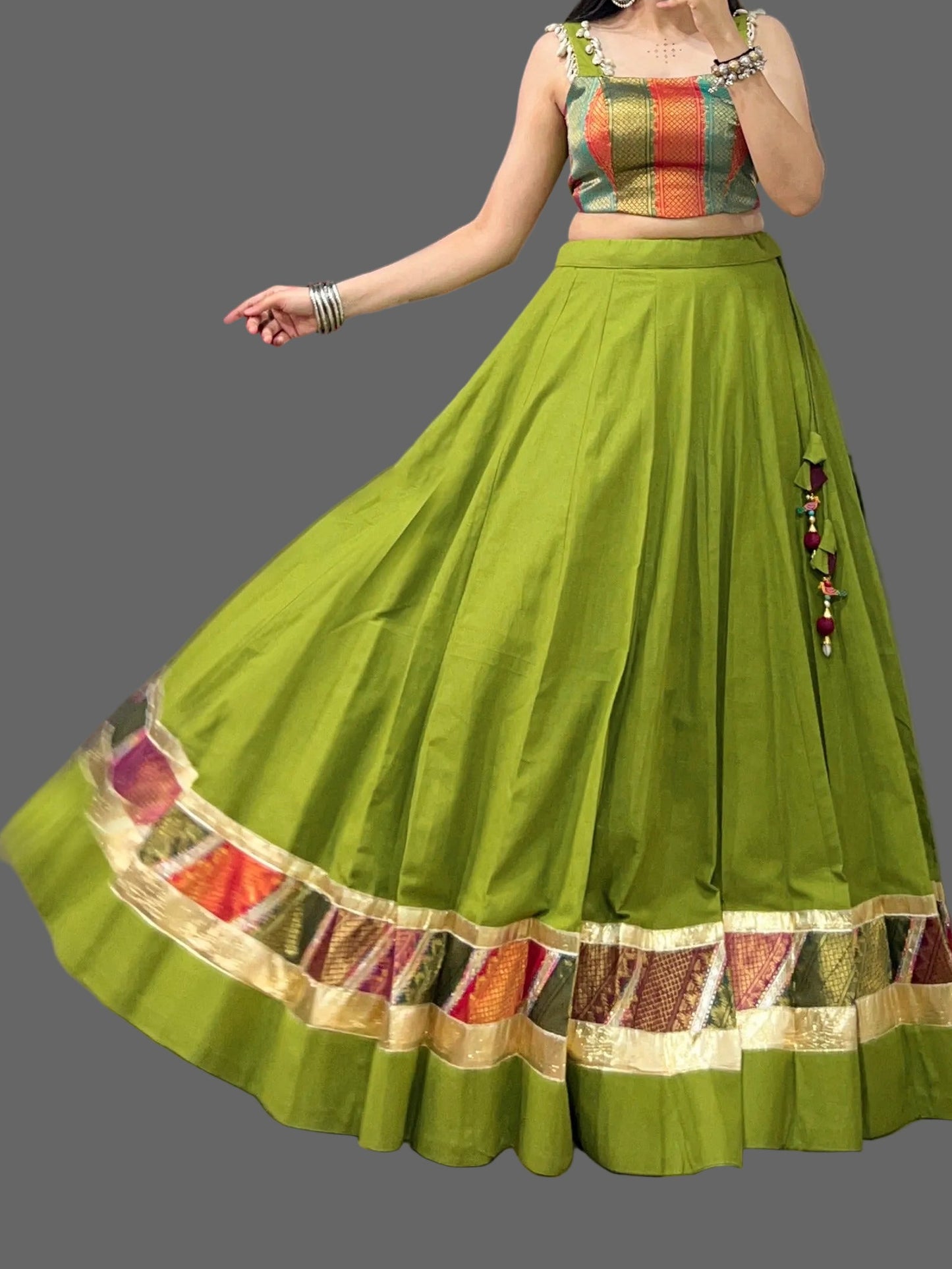 Lahenga Choli