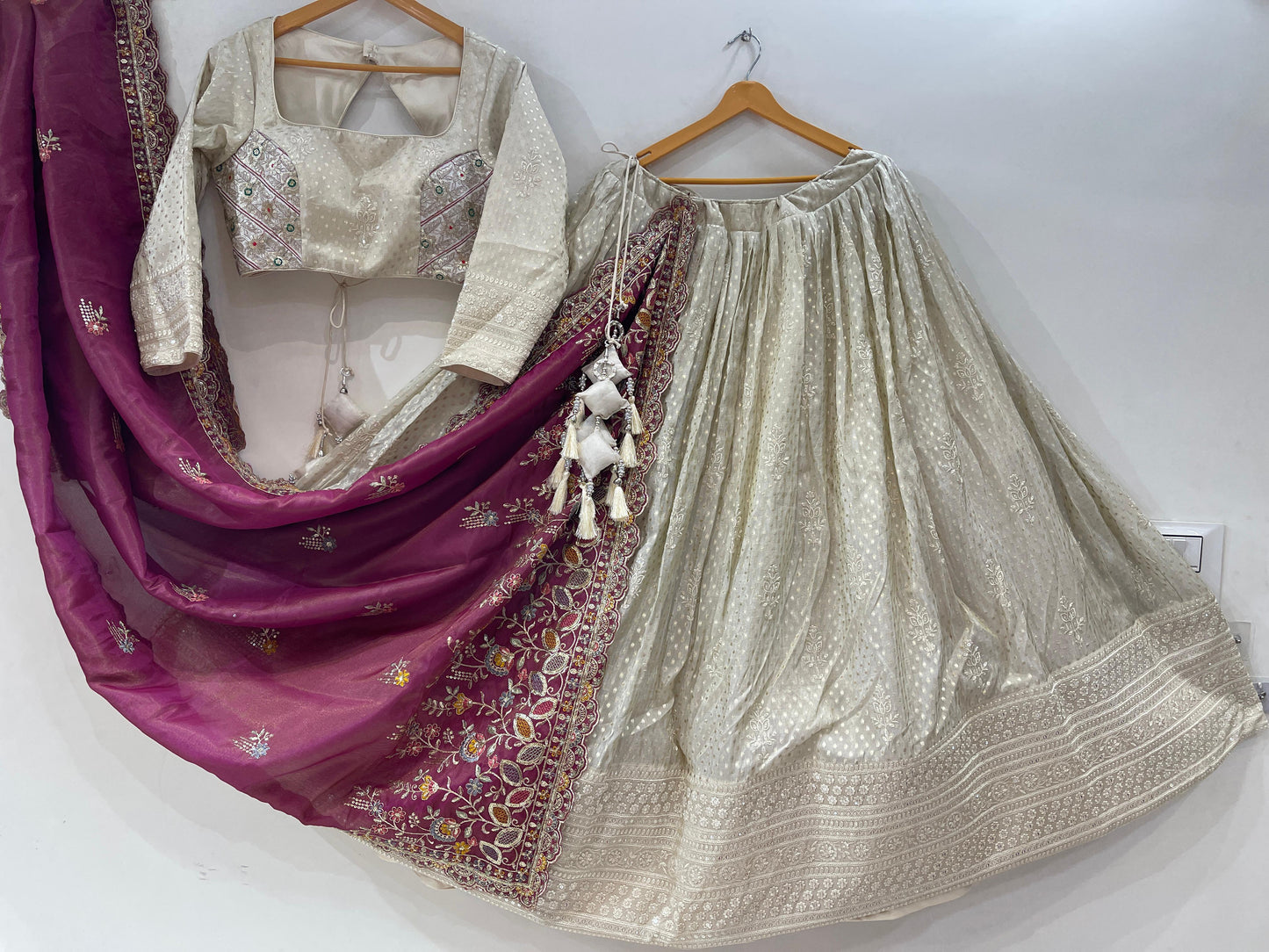 Lahenga Choli