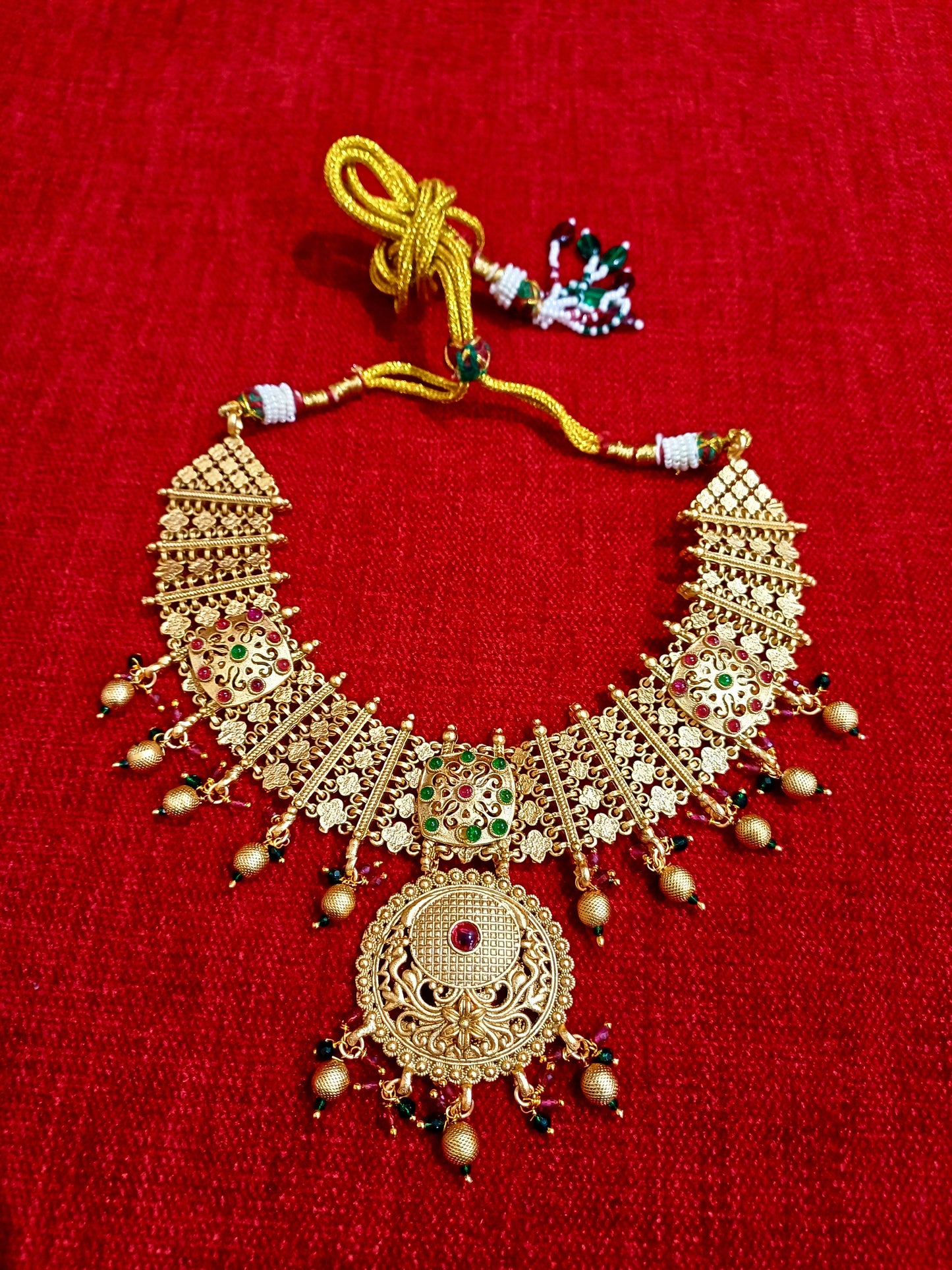Antique Set With Jhumkas