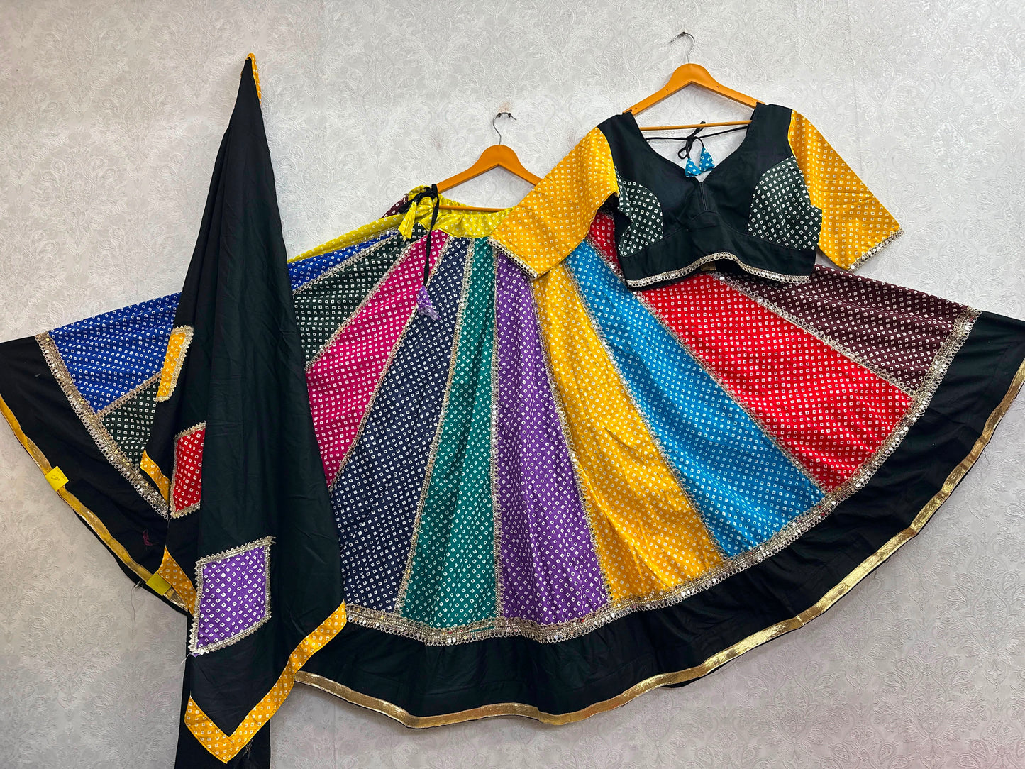 Lahenga Choli set