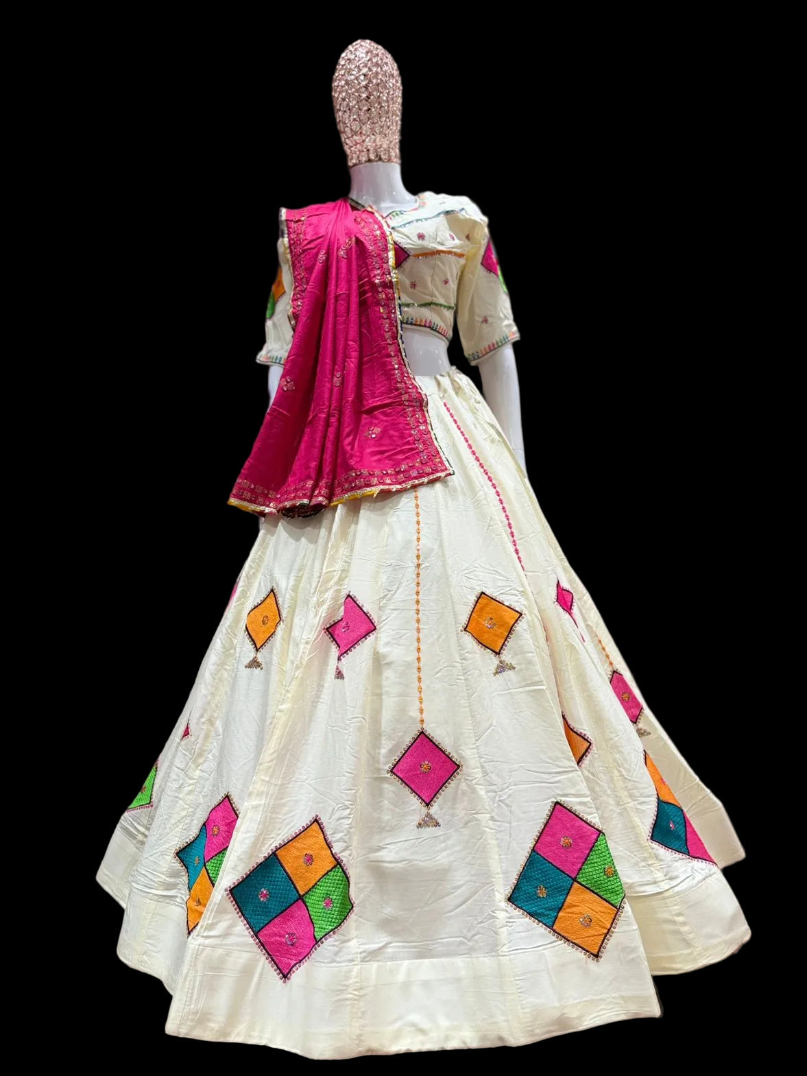 Chanya choli