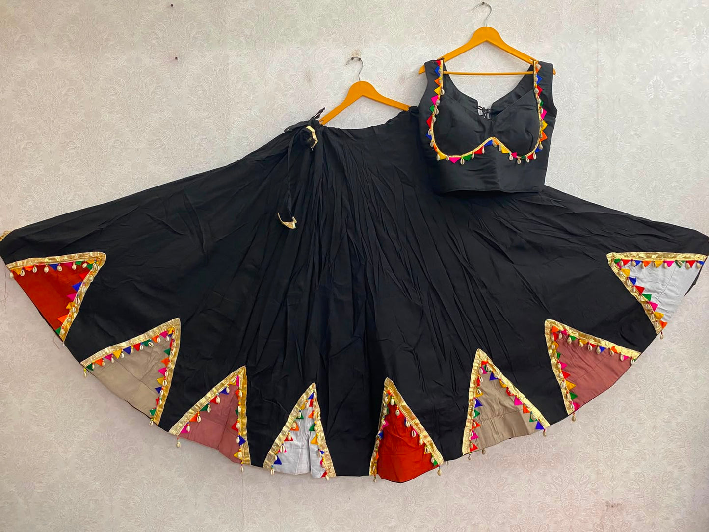 Lahenga Choli set