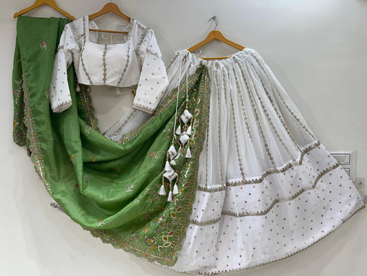 Lahenga set